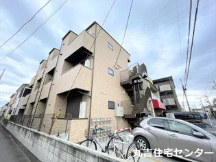 モナーク越谷【3階】の外観