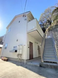 ベイルーム瀬戸【2階】の外観