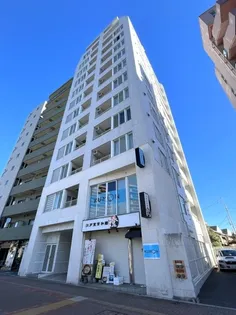 東京都中野区東中野4【マンション】の外観