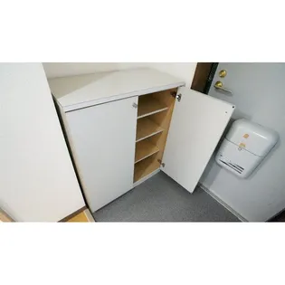 ノーブル・ライフ【2階】の玄関