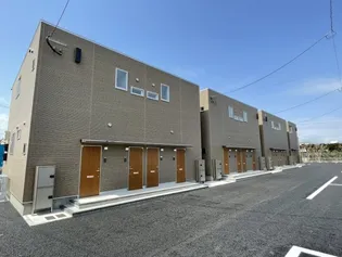 フィラーレ富の原D【2階】の外観