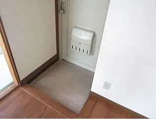 フジハイツ【3階】の玄関