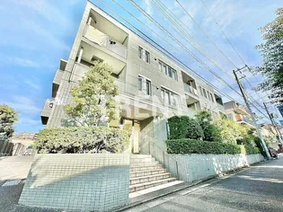 マーサル中野坂上【1階】の外観