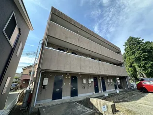 東京都八王子市大塚【マンション】の外観