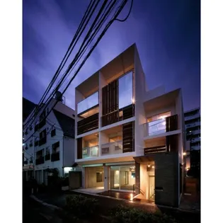 東京都中野区中央2【マンション】の外観