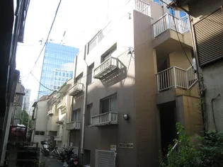 プチパレス恵比寿【1階】の外観
