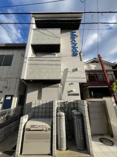 エヌエムキャトフヴァンシス【1階】の外観