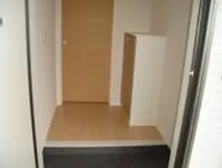 サニーポート エル【1階】の玄関