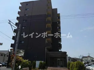 埼玉県三郷市谷口【マンション】の外観