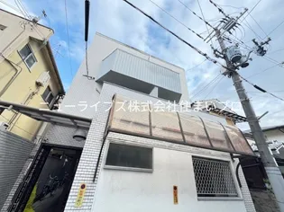 パールハイツ野里【1階】の外観