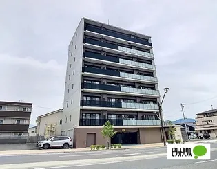 アヴァンセ東口の画像