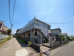 ファミーユ松田【1階】の外観