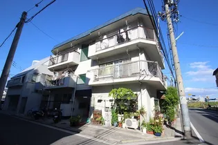 レーベンカワムラ【1階】の外観