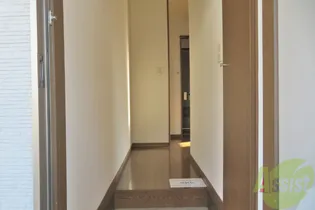 ハピネスTorino2【1階】の玄関