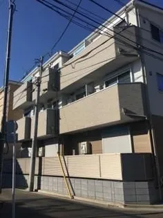 Cecil【1階】の外観