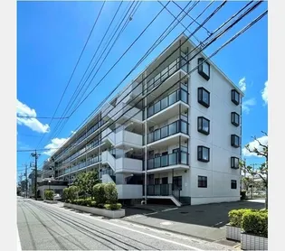 ファミール東川口【5階】の外観