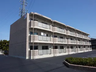 山梨県甲府市増坪町【マンション】の外観