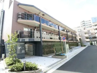 プレール・ドゥーク中野南台【1階】の外観