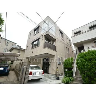 テラス西麻布【1階】の外観