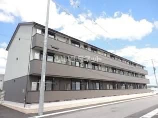 ティエード コートの画像