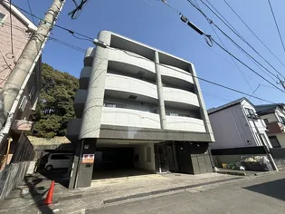 東京都多摩市山王下1【マンション】の外観