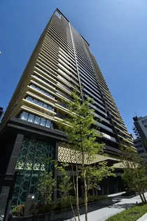 大阪府大阪市中央区南本町1【マンション】の外観