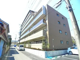 HIGASHIKOMATSUGAWA APARTMENTの画像