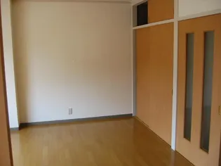 長田ハイツ【2階】の居間