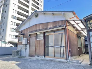 愛媛県松山市空港通1【一戸建】の外観