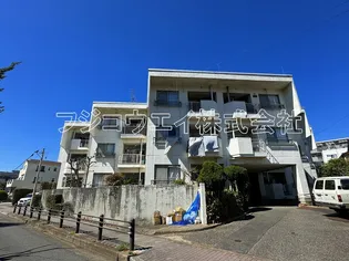 徳殿パークマンション【1階】の外観