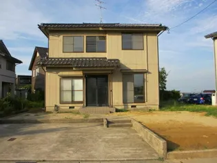 富山県小矢部市石坂【一戸建】の外観