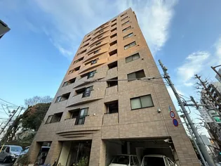 東京都文京区本駒込5【マンション】の外観