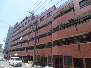 ライオンズマンション青葉台第5【1階】の外観