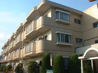 グランドール井上【2階】の外観