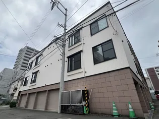 カ-サ・ソレア-ド【2階】の外観