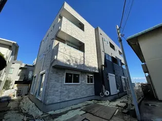 神奈川県横浜市西区東ケ丘【アパート】の外観