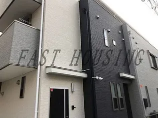 東京都新宿区大京町【アパート】の外観