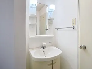 アミーゴ高尾【2階】の内装