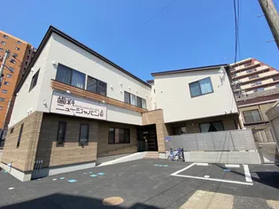 LRAK NJ(ラーク エヌジェー)【2階】の外観