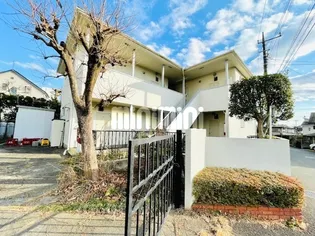 ホワイトコート【1階】の外観