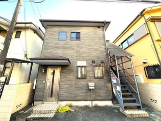 ウィスティアリア【1階】の外観