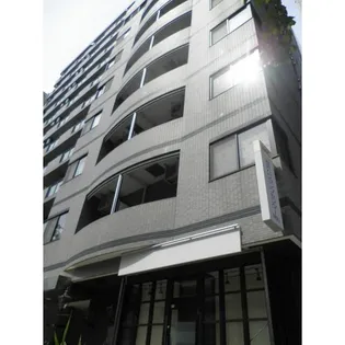 エルスタンザ関内大通公園【2階】の外観