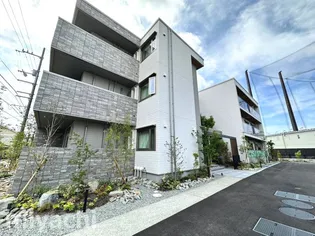 プレミアスの画像