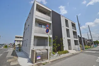 パレスINARIの画像