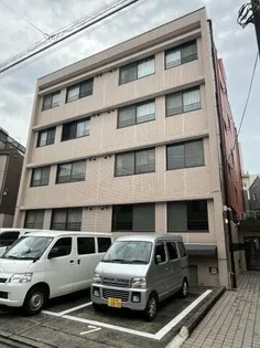 東京都新宿区戸山1【マンション】の外観