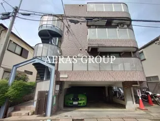 フラット ポローニアの画像