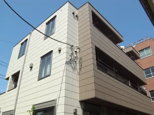 クロシェット【3階】の外観