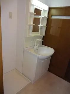 エリテールイワベ13【2階】の内装