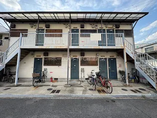 新家ハイツ【2階】の外観