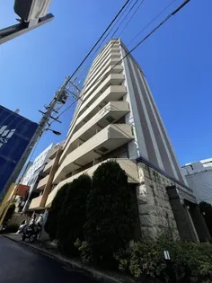 東京都新宿区新宿5【マンション】の外観